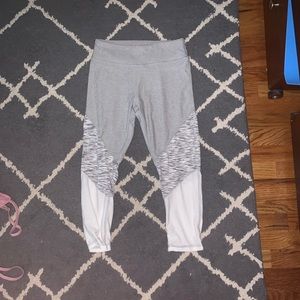 Capri 3 tone leggings